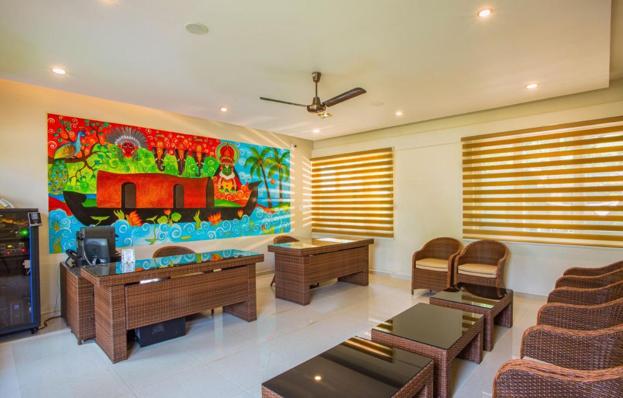 Cyrus Resort Alappuzha Extérieur photo